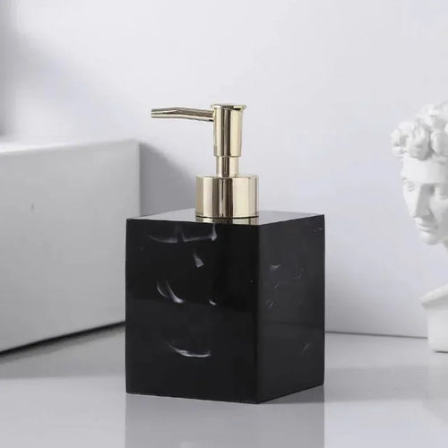 portable hand sanitizer and lotion bottle - vue 13 sur 12