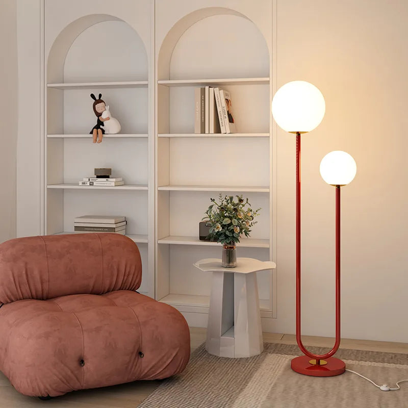 Metal floor lamp with 3-level dimming and frosted glass