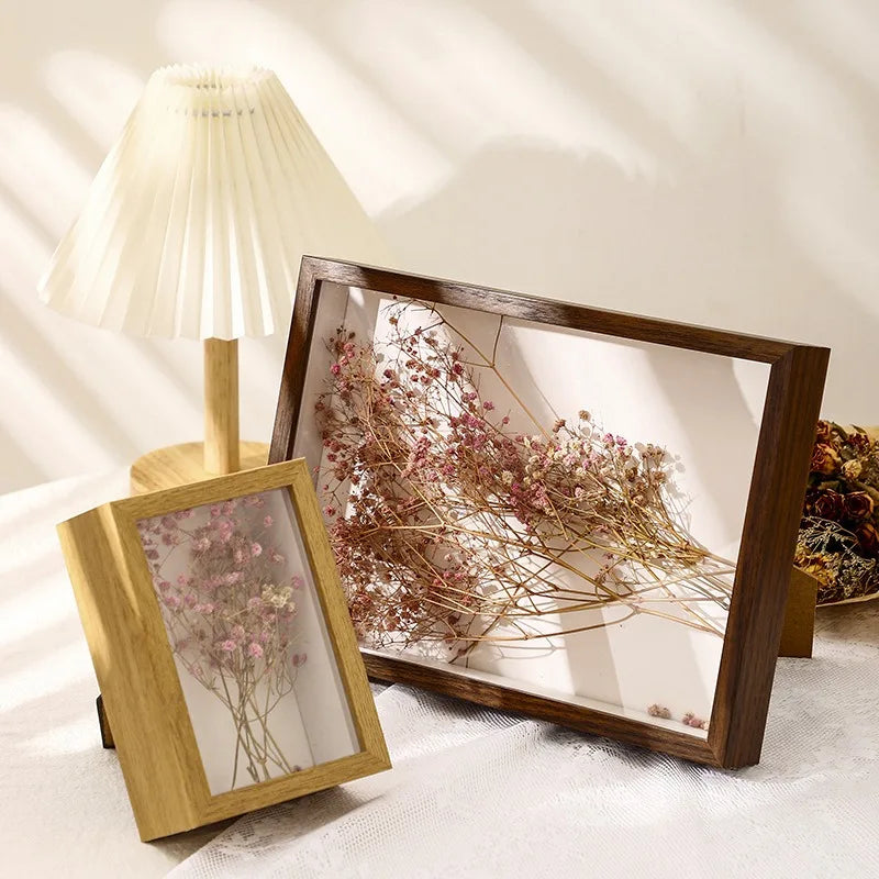 Transparent floating photo frame with dried flowers, decorative and handmade - vue 5 sur 10