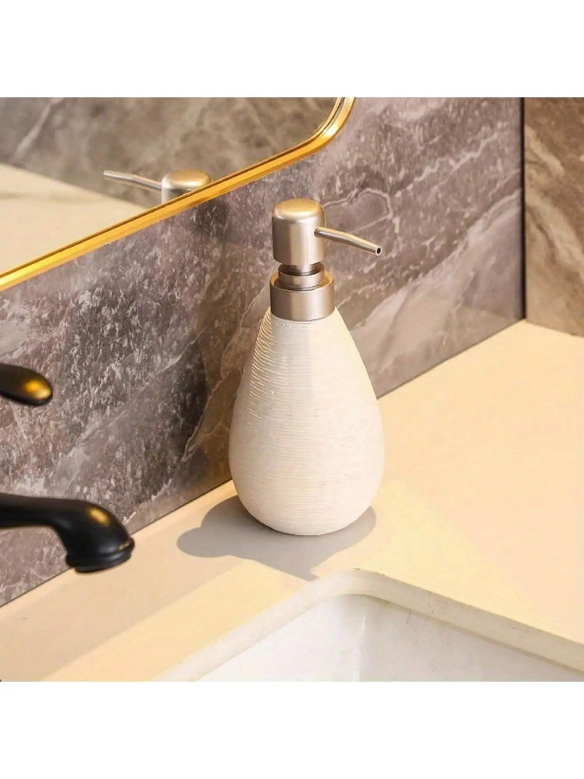 Creative Retro Style Ceramic Push-Type Soap Dispenser With Pump, Hand Soap Bottle, Suitable For Bathrooms Kitchens And Toilets - vue 8 sur 11