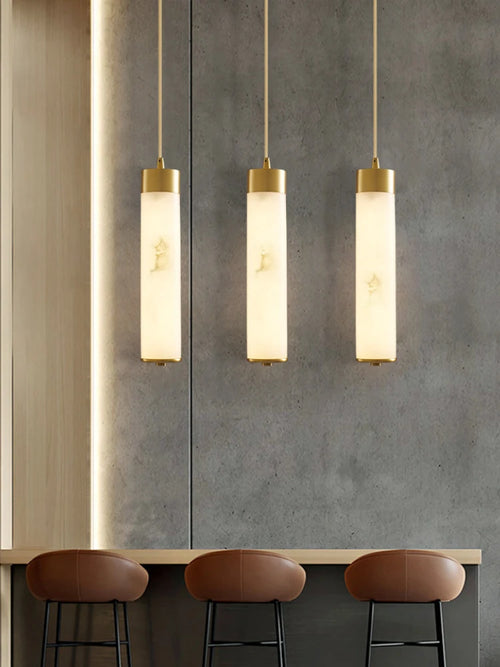 Natural marble and copper chandelier for modern minimalist decor - vue 3 sur 7