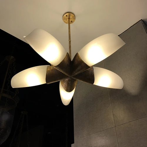 Modern minimalist glass chandelier for elegant interiors - vue 2 sur 7