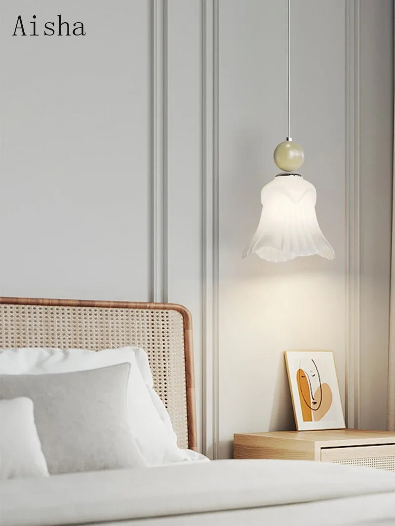 Minimalist romantic glass pendant light with eye protection decorative - vue 4 sur 10