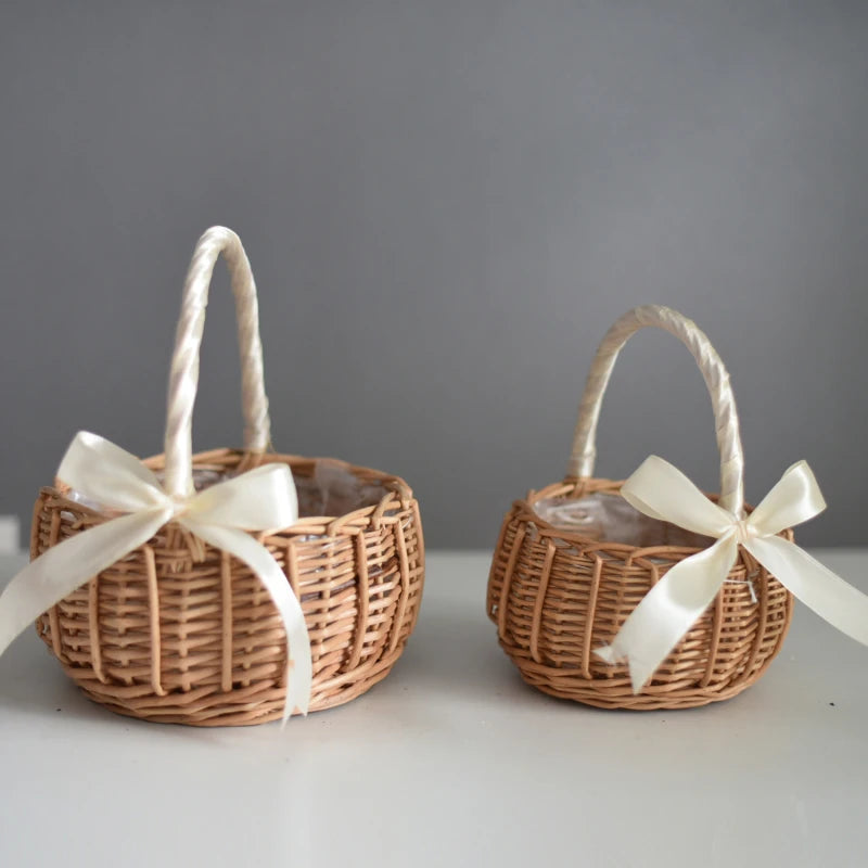 Hand-woven wedding flower basket for storage and picnics
