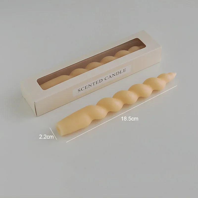 spiral scented candle for aromatherapy and festive decoration - vue 11 sur 19