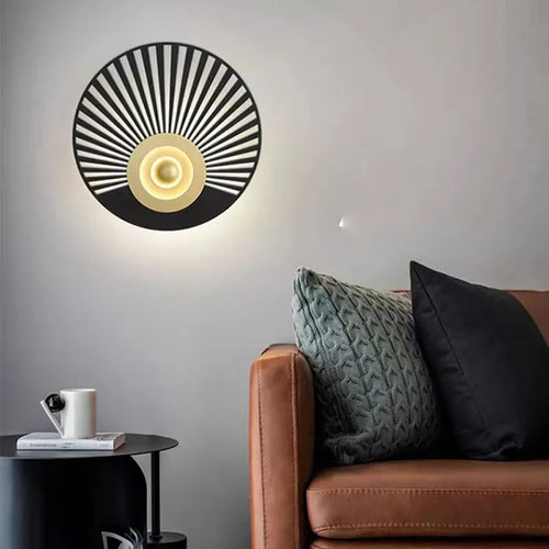 Round art deco LED wall light for a warm atmosphere - vue 3 sur 12
