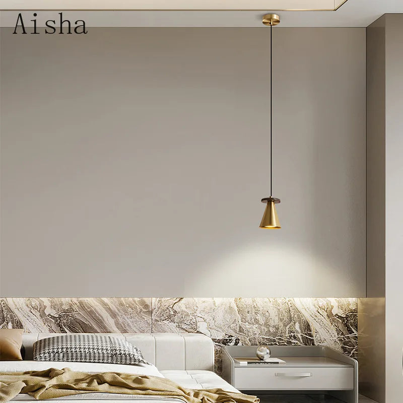 Elegant walnut wood and copper pendant light for sophisticated interiors - vue 4 sur 8