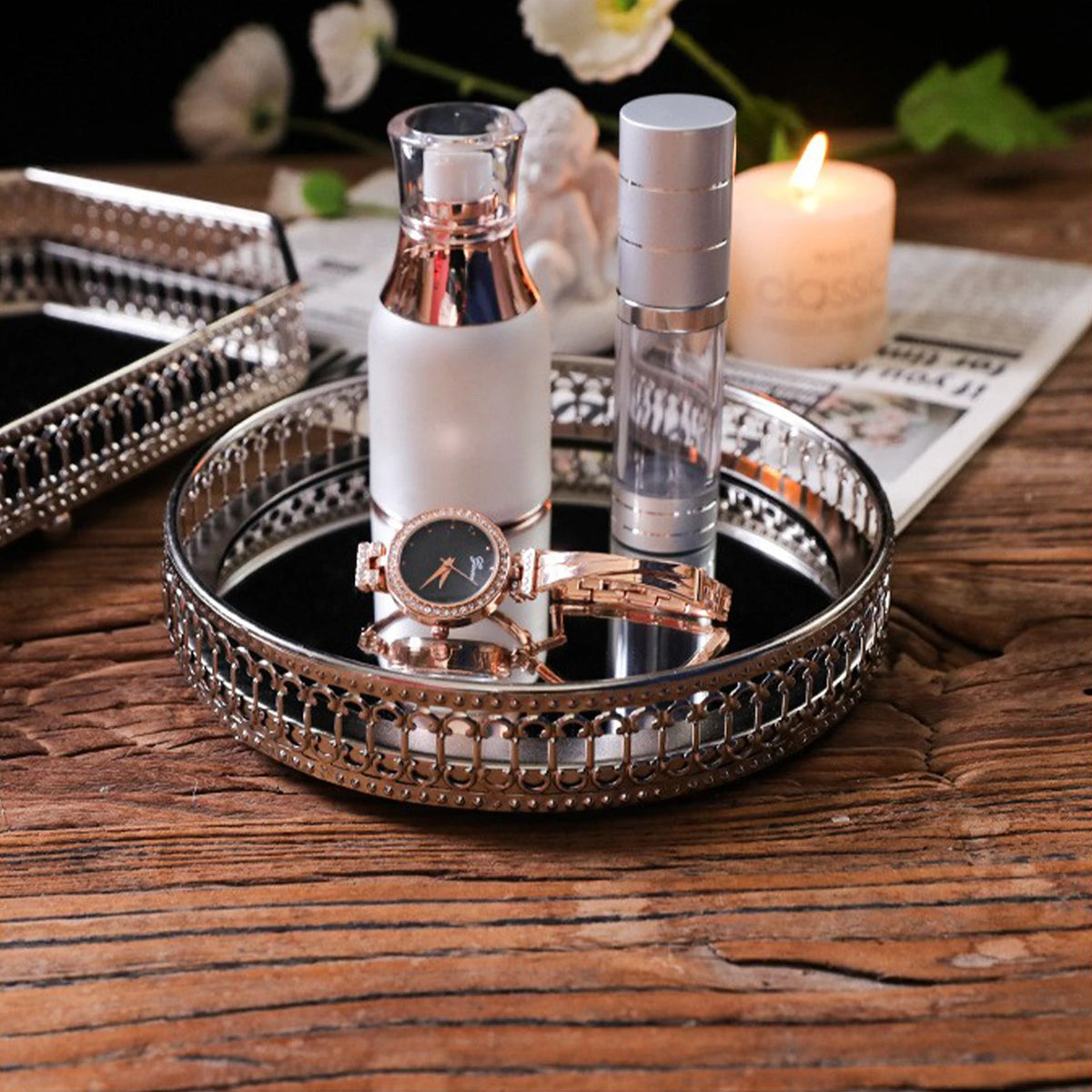 Decorative metal mirrored storage tray for cosmetics and tableware - vue 3 sur 14