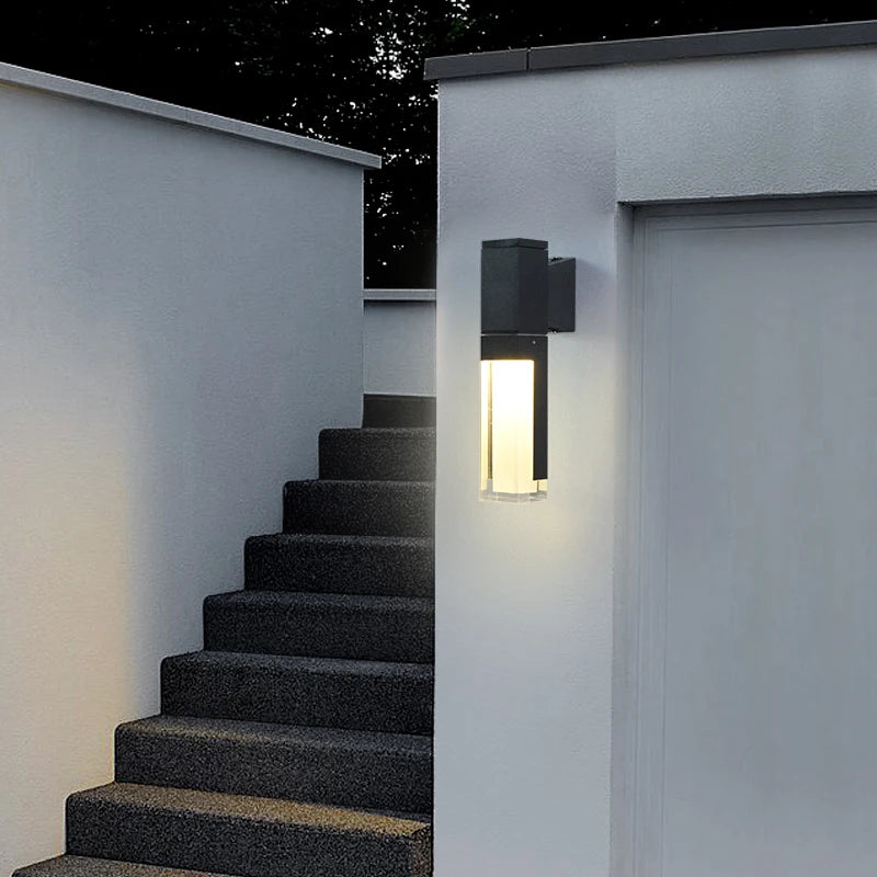Waterproof LED outdoor wall light for garden lighting - vue 4 sur 8