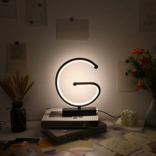 Creative G-shaped USB lamp for interior decoration - vue 5 sur 7