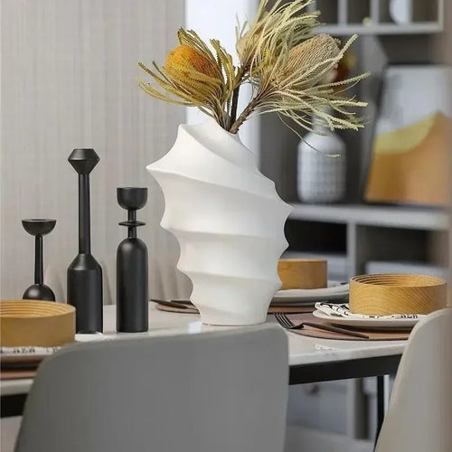 Black wooden candle holder nordic style artistic decoration for home - vue 3 sur 11