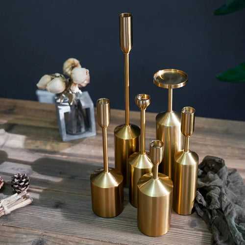 Gold plated metal candle holder for weddings and elegant decoration - vue 5 sur 15