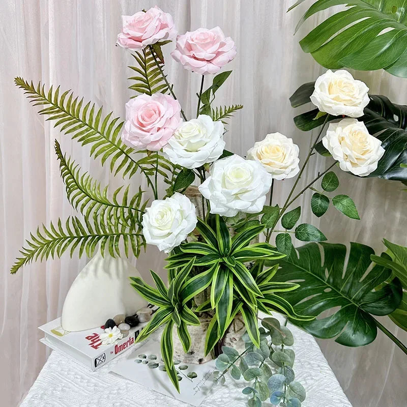 Silk floral decoration with roses and branches for parties - vue 4 sur 14