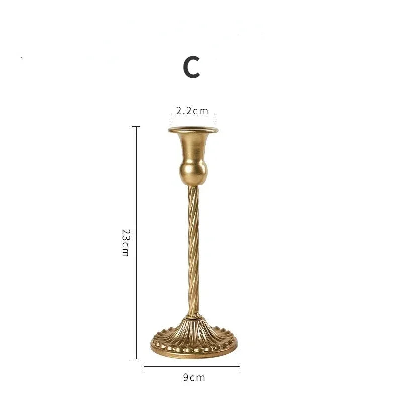 Retro gold spiral candlestick holders for romantic decorations and candlelit dinners - vue 11 sur 12