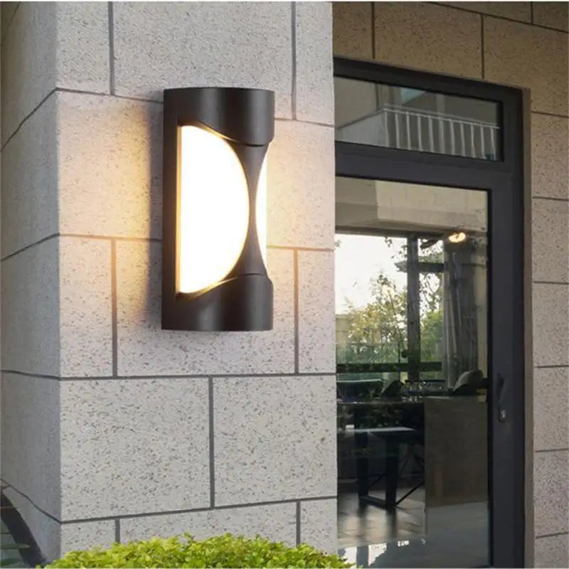 Moisture-resistant LED wall light for rural outdoor decor