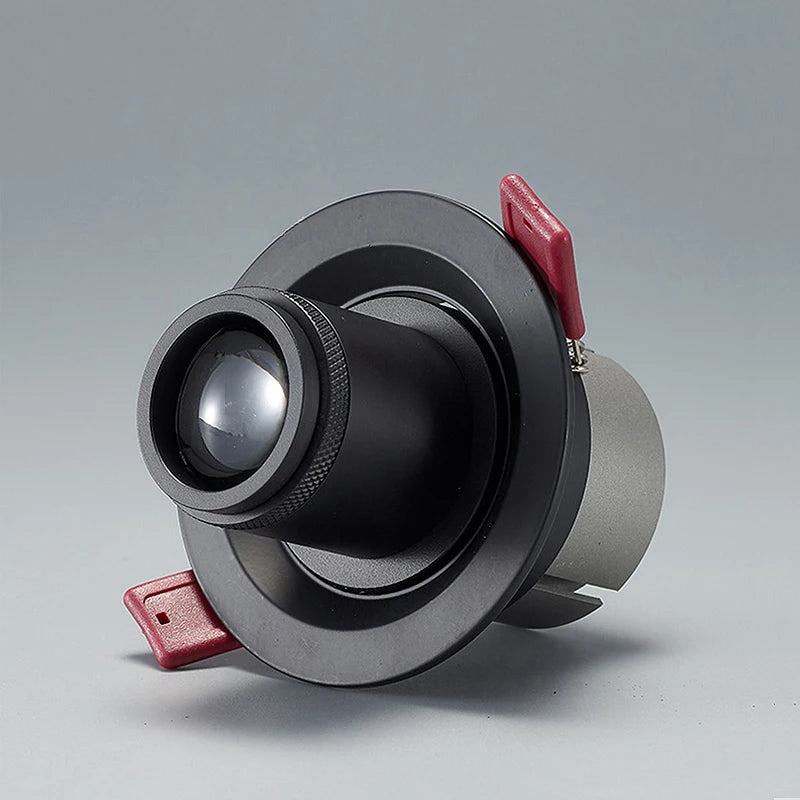 Adjustable recessed zoom spotlight
