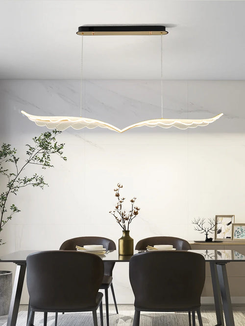 Luxury modern Italian chandelier for restaurant and bar