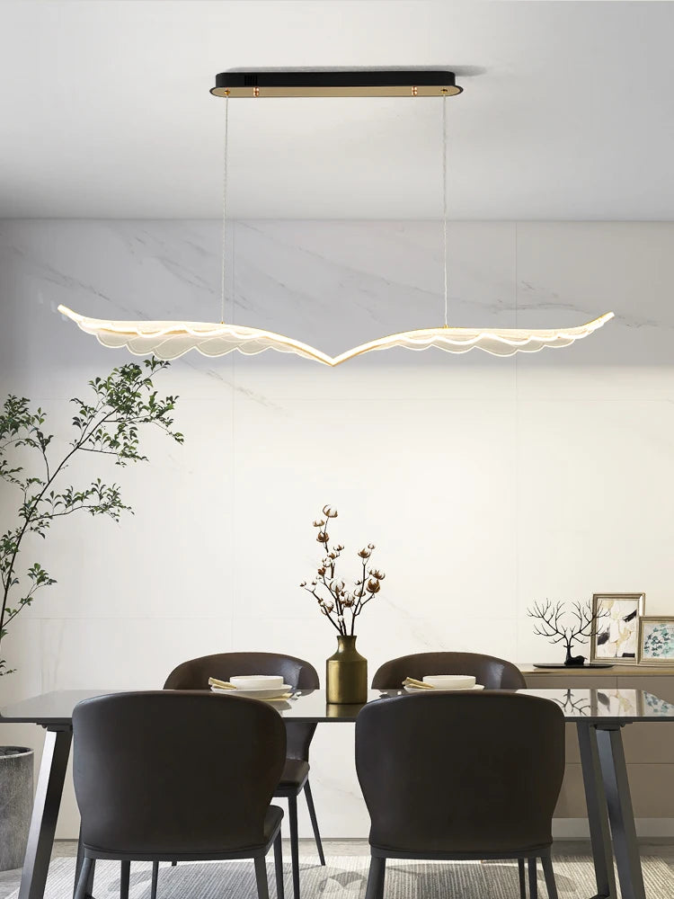 Luxury modern Italian chandelier for restaurant and bar