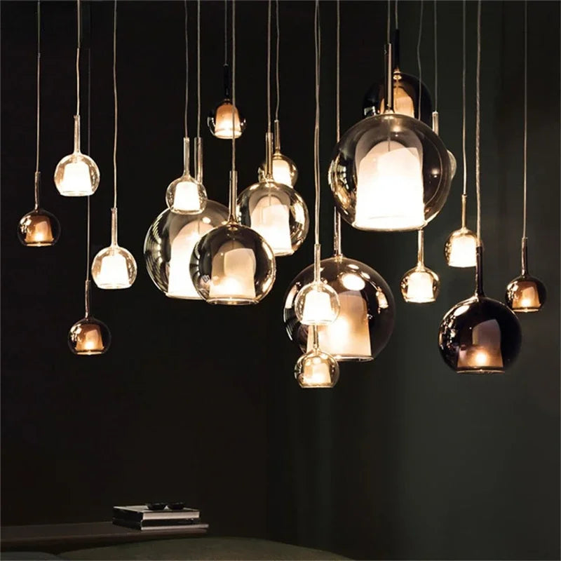 Modern glass LED pendant light for indoor restaurant - vue 4 sur 10