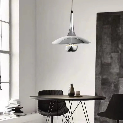Modern flying saucer pendant light with pulley for bars and restaurants - vue 5 sur 18