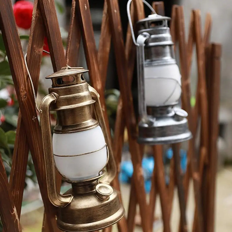 Retro portable lantern for camping dynamic flame oil lamp