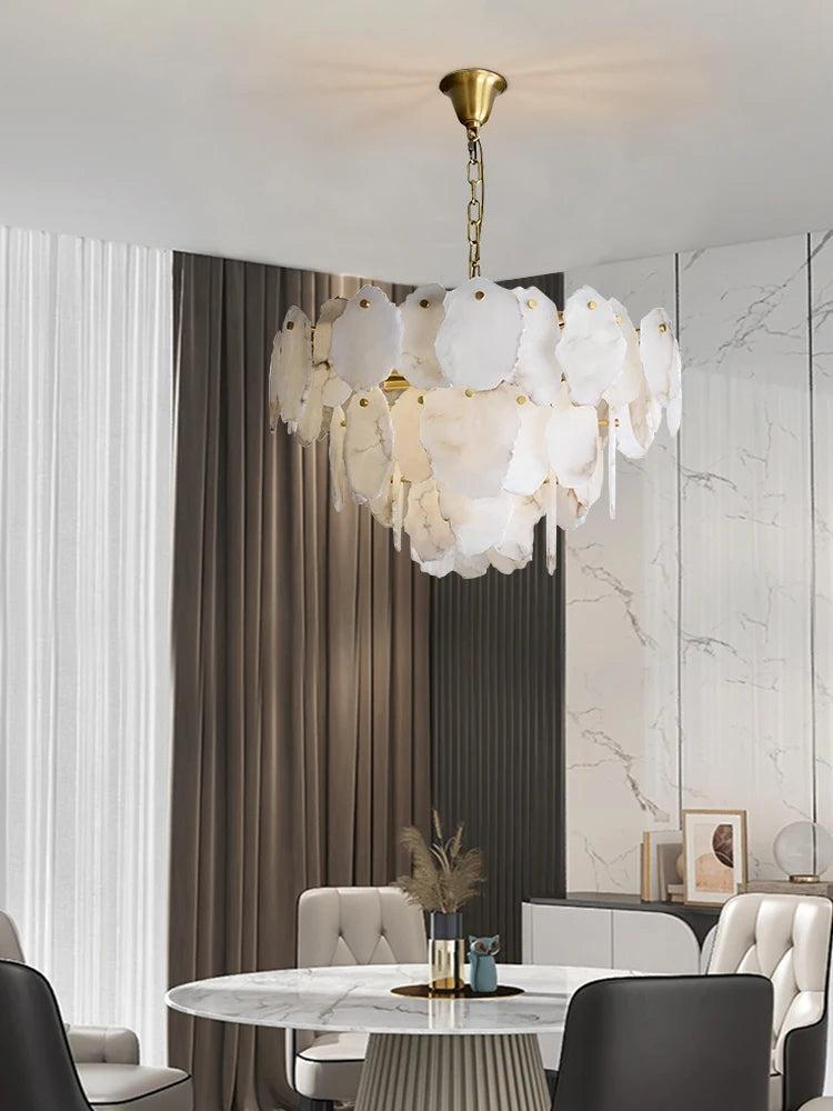 Natural marble and copper chandelier for elegant interior decoration - vue 4 sur 10