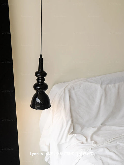 Modern minimalist Bauhaus style chandelier for interiors 2024 - vue 3 sur 6
