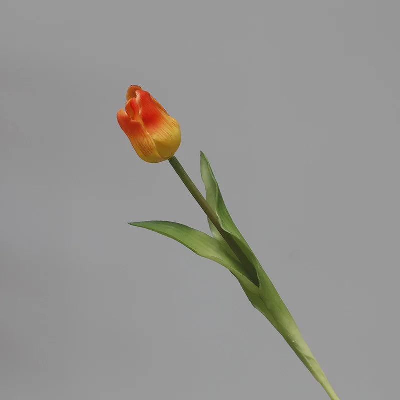 Realistic artificial tulips for weddings and party decorations - vue 12 sur 14