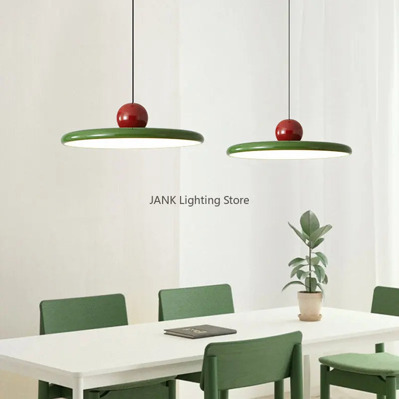 Retro medieval Bauhaus UFO pendant light for restaurant, living room, study, creative LED interior chandelier - vue 4 sur 15