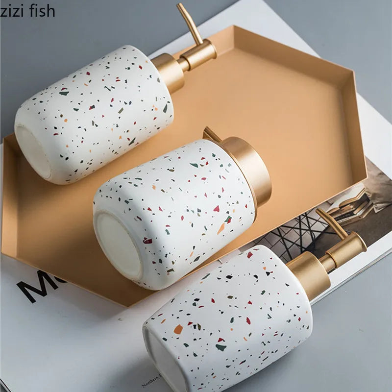 ceramic bottle for portable soap and lotion - vue 3 sur 16