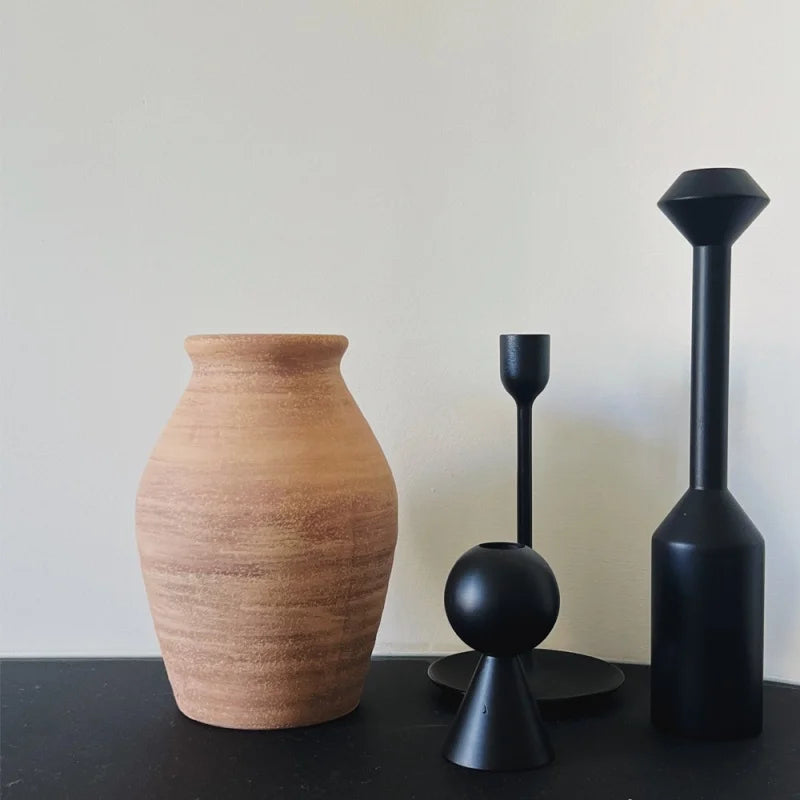 handmade retro ceramic vases for floral decoration - vue 3 sur 6