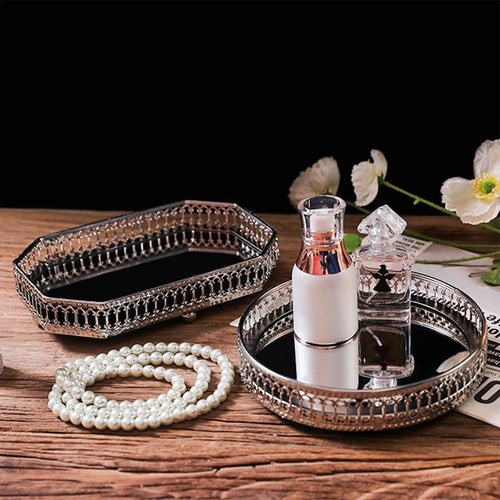 Decorative metal mirrored storage tray for cosmetics and tableware - vue 2 sur 14
