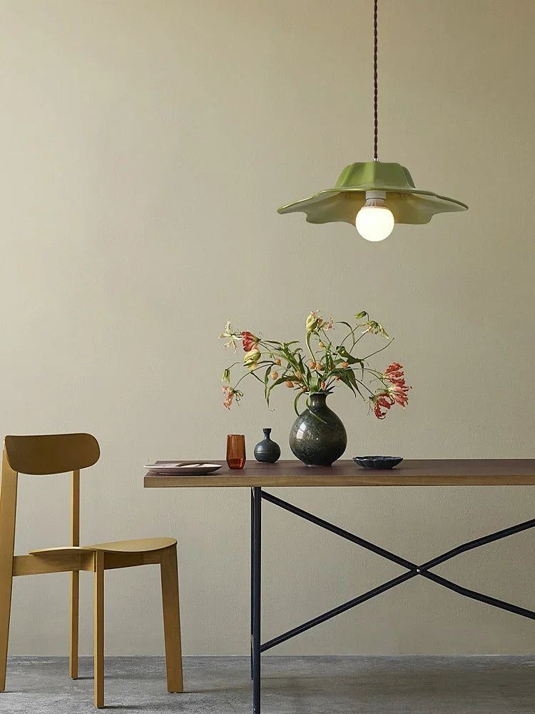 Modern wabi-sabi chandelier for a unique and elegant interior - vue 3 sur 8