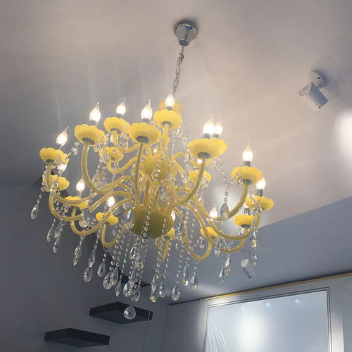 Elegant modern crystal chandelier for weddings - vue 3 sur 13