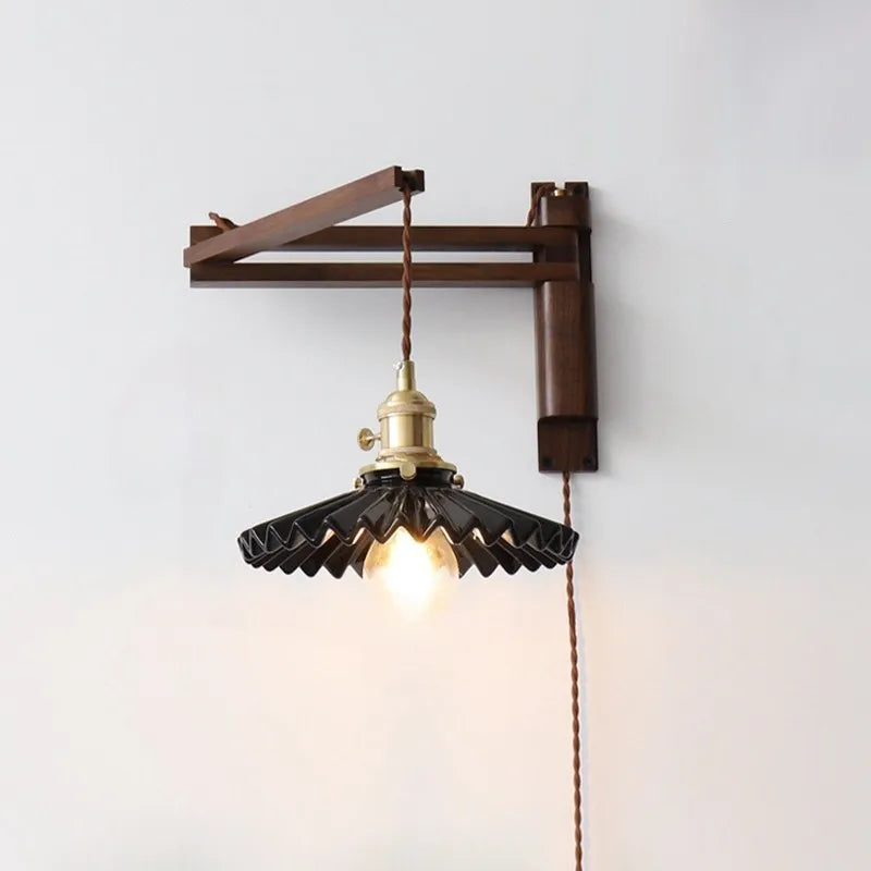 Japanese retro telescopic LED wall light in brass and glass