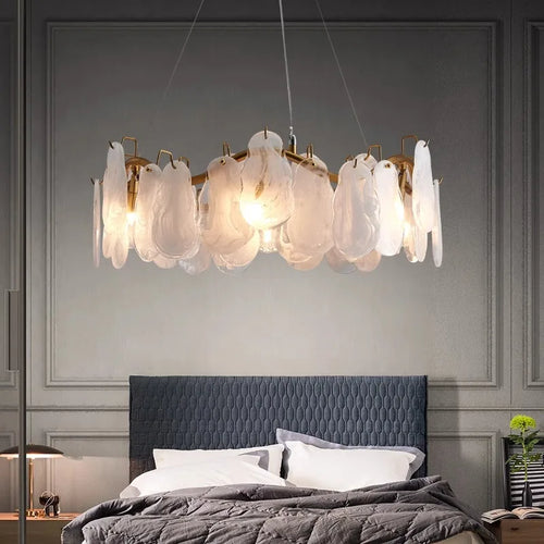 Handmade glass pendant light for a luxurious interior - vue 3 sur 8