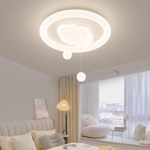 Cloud ceiling light for children's room in creamy playful style - vue 6 sur 9