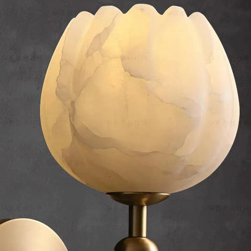 Art deco natural marble flower wall lamp with brass finish - vue 5 sur 8