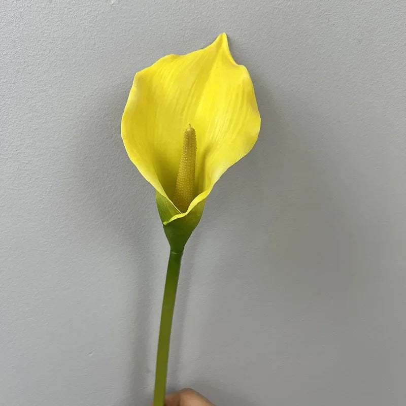 Set of 4 artificial calla lilies for wedding decoration