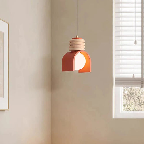 Creative resin LED pendant lamp with adjustable cord for indoor use - vue 3 sur 8
