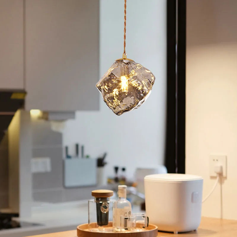Amber glass ice block style chandeliers for restaurant and bar - vue 4 sur 10