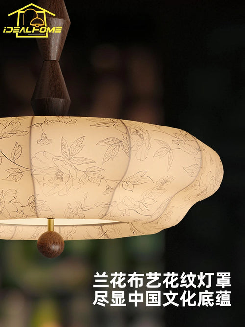 Solid wood and fabric retro medieval decorative pendant light - vue 4 sur 8