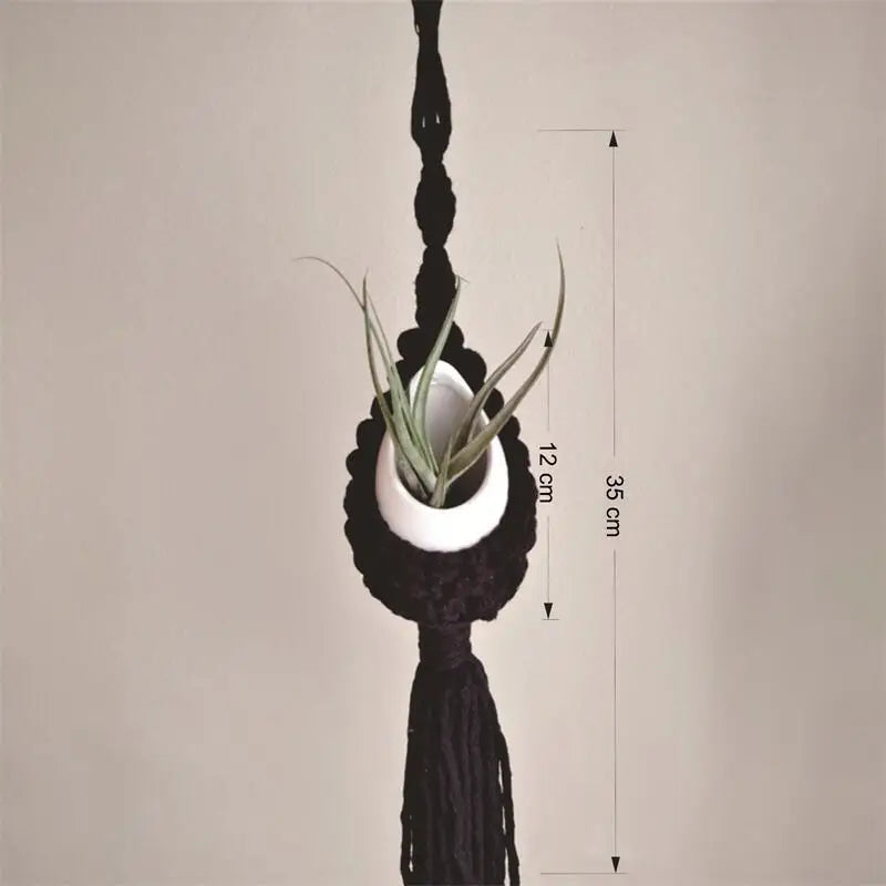 macrame wall hanger for air plants bohemian style - vue 9 sur 10