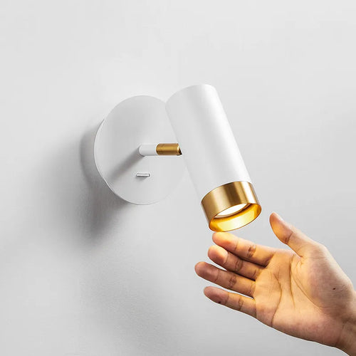 Modern rotating LED wall light with adjustable indoor lighting - vue 3 sur 8
