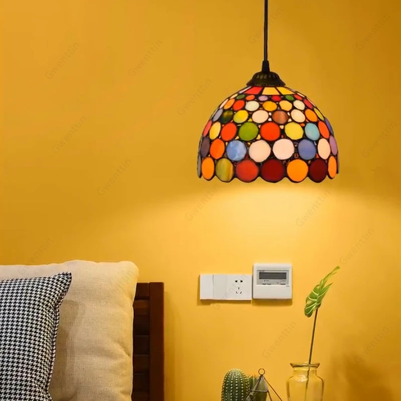 Vintage Tiffany decorative glass pendant light for modern interiors