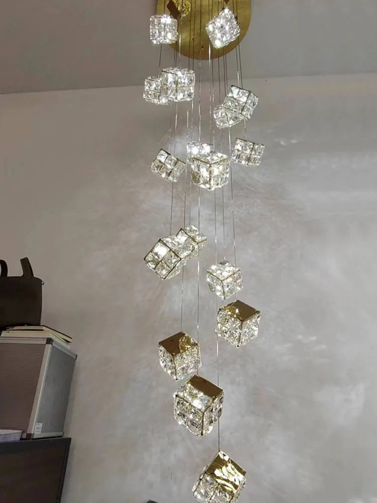 Modern square crystal chandelier for designer lighting - vue 4 sur 14