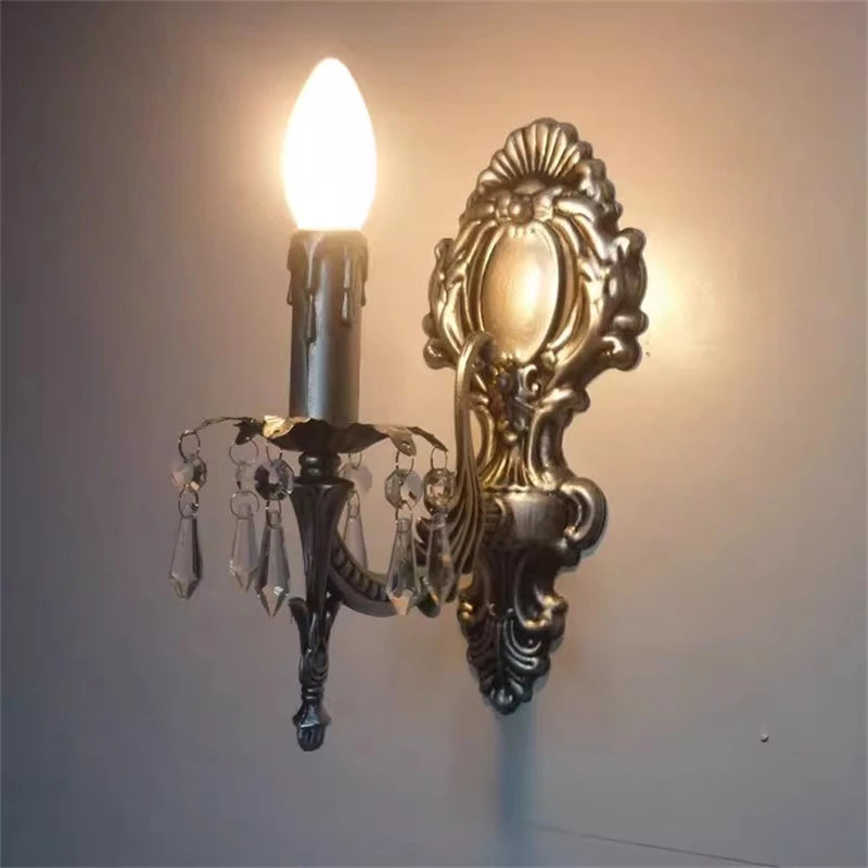 Classic wall light with decorative crystal pendants