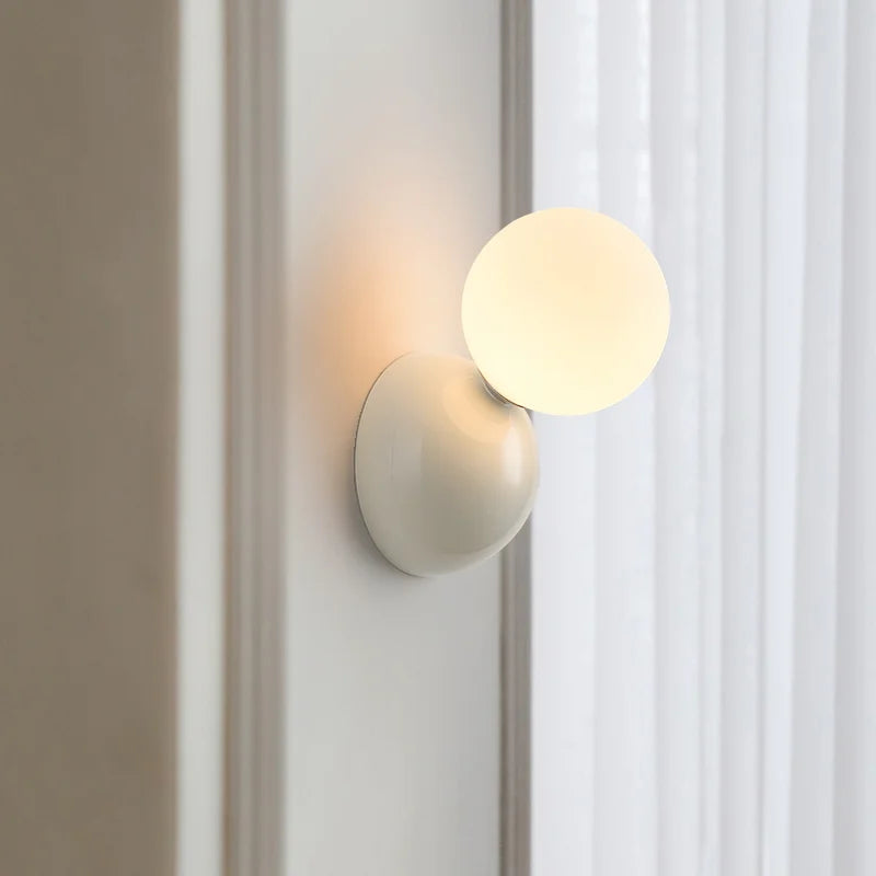 Nordic bedside lamp for modern interior decor - vue 3 sur 9