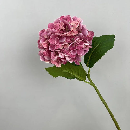 Wedding decoration artificial flowers hydrangeas and red roses - vue 12 sur 15