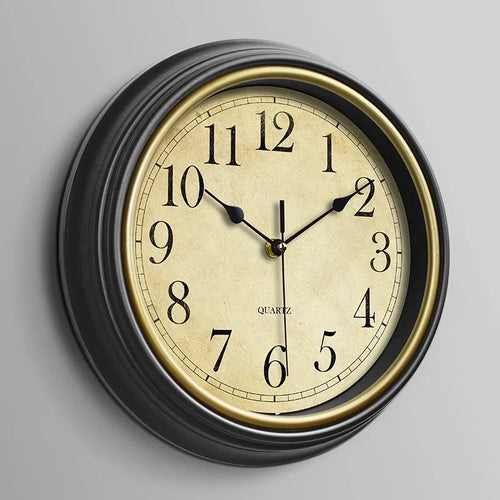 Nordic retro silent wall clock for stylish interior - vue 9 sur 15
